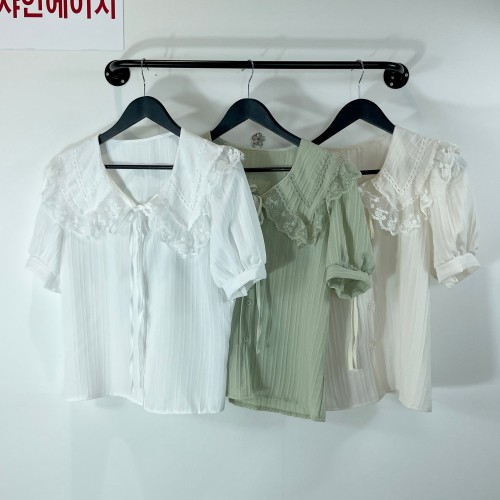 여자여자몰 달라붙지않은 펀칭프레이스카라 리본무지여름블라우스 퍼프반팔