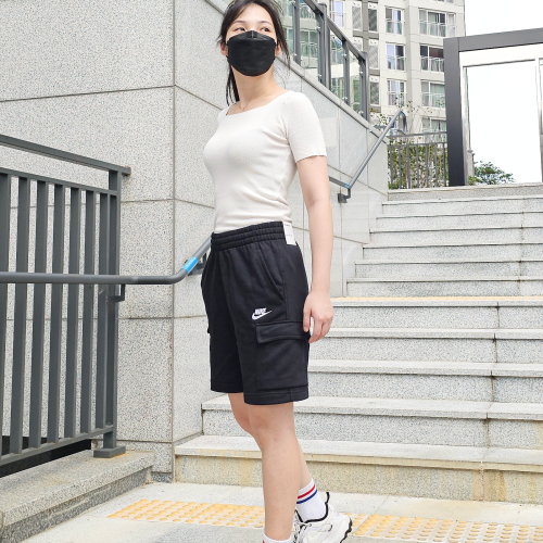 나이키 남자 와이드 트레이닝 반바지 카고 쇼츠 여름 버뮤다 팬츠 주니어HJ2689블랙, XL