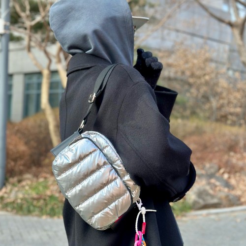 mddas 구름 패딩가방 여성 숄더백 호보 데일리 퀼팅 보부상 가방 나일론 미니 겨울