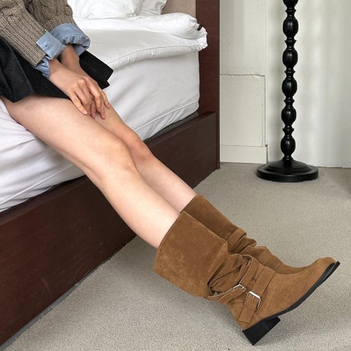 스웨이드 가을 부츠 통넓은 통큰 브라운 버클 부츠 셔링 롱부츠 코디 블랙